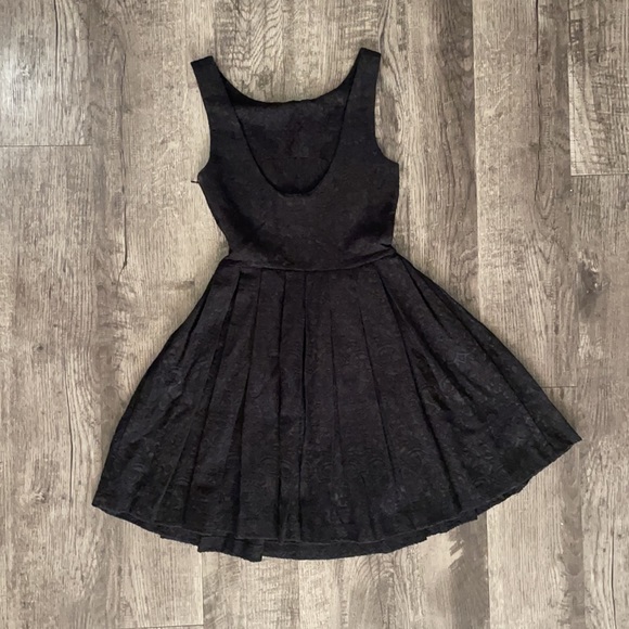Zara Trafaluc Black Dress - Picture 3 of 6